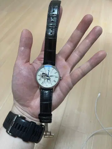 Orient Star 자동 와인딩 손목시계