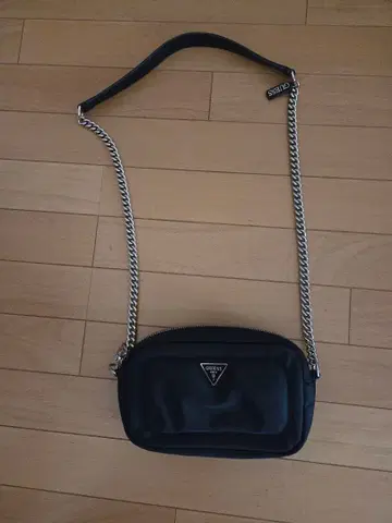 GUESS 숄더백 블랙 체인