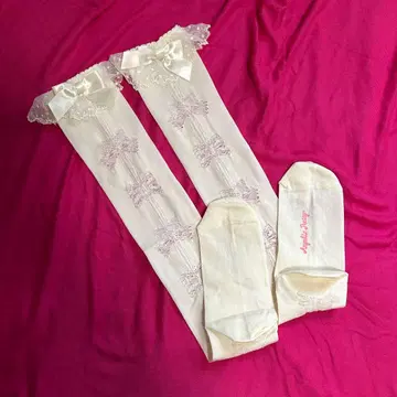 Angelic Pretty 클래시컬 시스루 레이스 리본 오버니 삭스