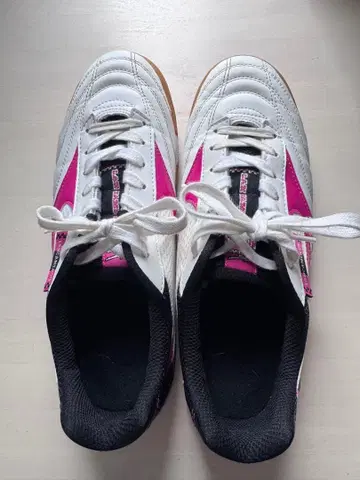 MIZUNO 풋살화 화이트 핑크 25.5cm