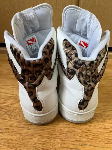 PUMA PUMACAT LPD 푸마 푸마캣 레오파드 스니커즈