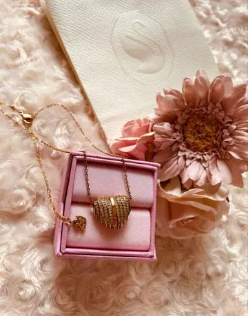 Swarovski 하트 목걸이 핑크 골드 컬러