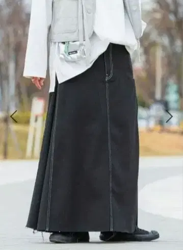 니코앤드 사이드 턱 스커트 블랙 M