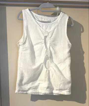typeservice gather hall tanktop white