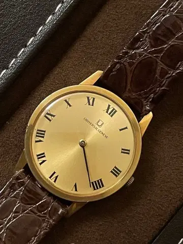 레어 50's-60's UNIVERSAL GENEVE 수동 와인딩 시계