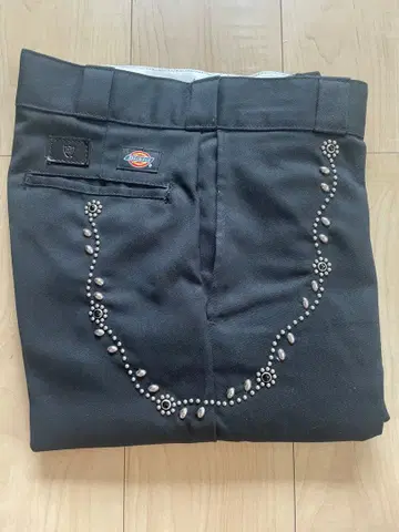 거의 미사용 Dickies htc 블랙 스터드 30 x 30