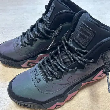 FILA 하이컷 스니커즈 26.0cm