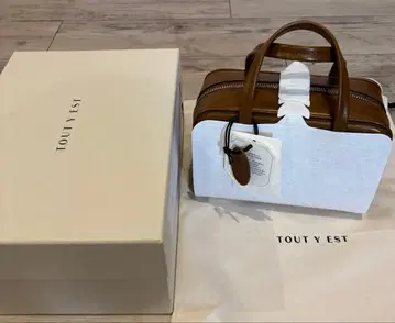미사용 새상품 TOUT Y EST SAC LOQUET MINI 핸드백