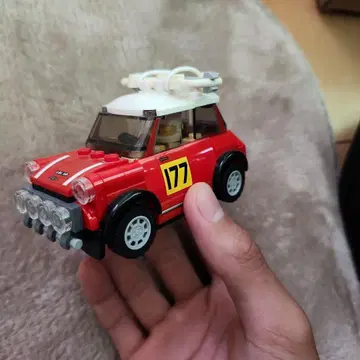 LEGO 미니 쿠퍼 랠리 사양