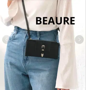 새상품 BEAURE 카우 가죽 지갑 숄더 블랙