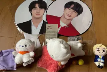 BTS JIN 봉제 인형 부채 세트