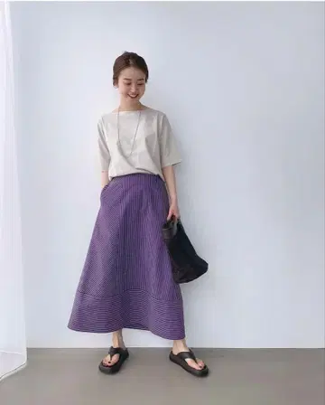 IENA 스트라이프 패턴 플레어 롱 스커트 퍼플 36