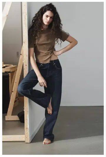 미사용 새상품 ZARA 배기 테이퍼드 로우라이즈 데님 11호 EU38