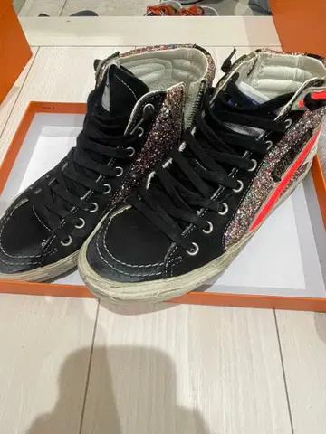 Golden Goose 하이컷 스니커즈 24.5cm