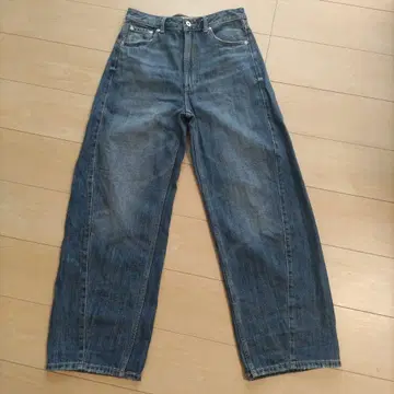ZARA 커브 데님 사이즈 34