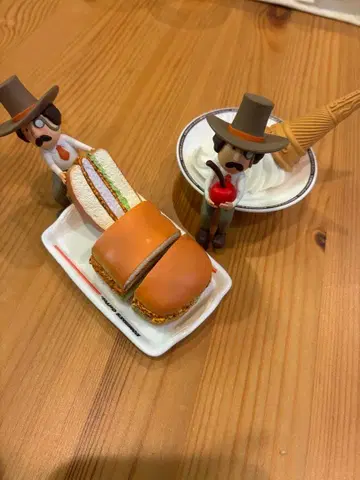 코메다 커피점 미니어처 피규어