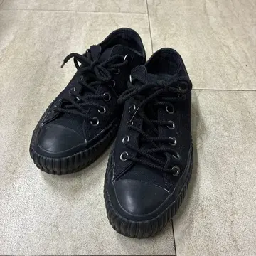 컨버스 올스타 블랙 스니커즈