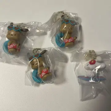 산리오 알로하 스윙 컬렉션 가챠 포차코 x 3. 시나몬 x 1