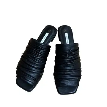 새상품급 MODE ET JACOMO 뮬 샌들 블랙 24cm