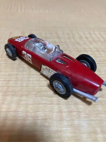 페라리 36 포뮬러 샤크 노즈 1/64 코기제