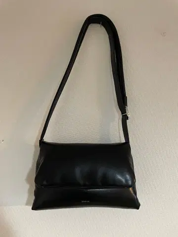 새상품 STAND OIL Butter Bag Classic 숄더백