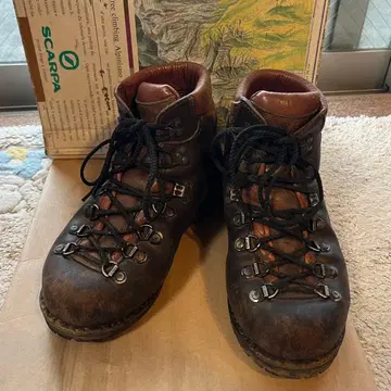 SCARPA 가죽 등산화 39 24.5cm