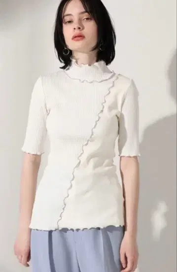 유나이티드 도쿄 바이컬러 메로 반팔 티셔츠 상의