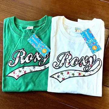 ROXY 티셔츠 2장