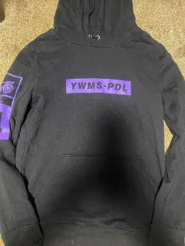 겁쟁이 페달 미도스지 쇼 후드티 AMNIBUS