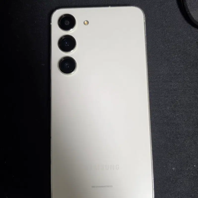 삼성 갤럭시 S23 크림색상 256GB