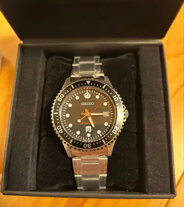 SEIKO 근육맨 40주년 기념 한정판 모델 손목시계 세이코 콜라보