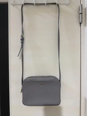 FURLA 숄더백 그레이