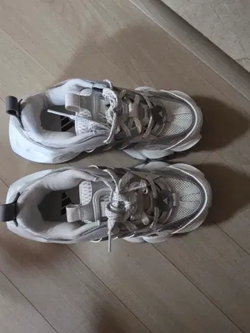(새상품)아디다스 xlg 러너 그레이 230