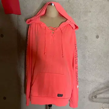 빅토리아시크릿 PINK 레이스업 후드티 네온 오렌지