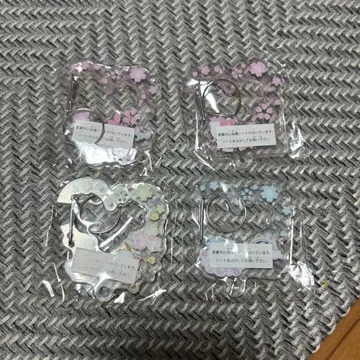 산리오 캐릭터즈 사쿠라 매직 아크릴 카라비너