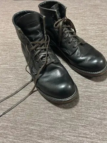 레드윙 부츠