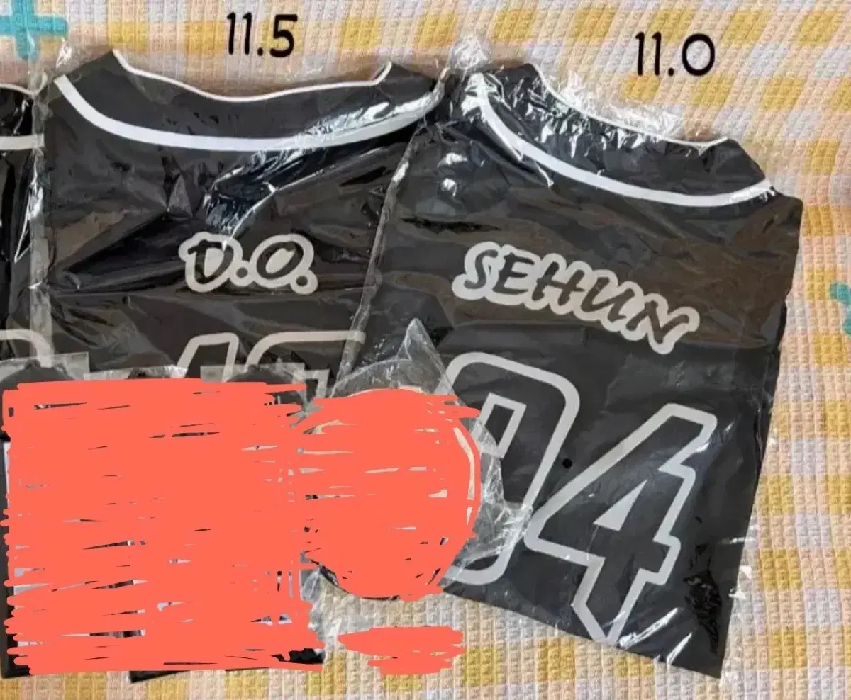 Exo Japan concert uniform shirt pre-order benefit poca d.o. kyungsoo kai sehun suho chanyeol