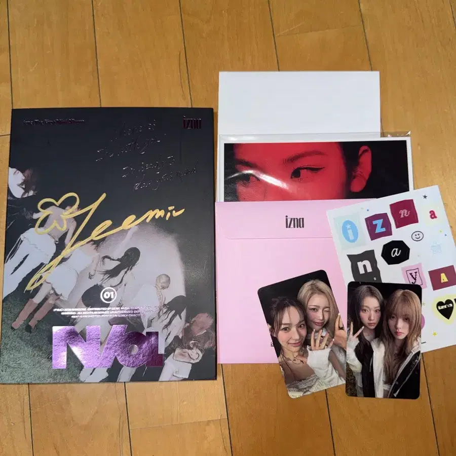 izna ジミン サイン　N/a Izna N/A Jimin sign album | Bunjang Global