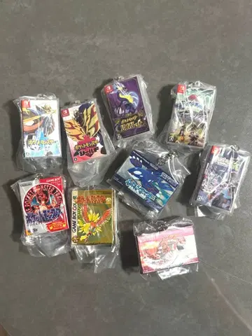 포켓몬 30주년 패키지 & 게임 카드 키링 컬렉션 9개 세트