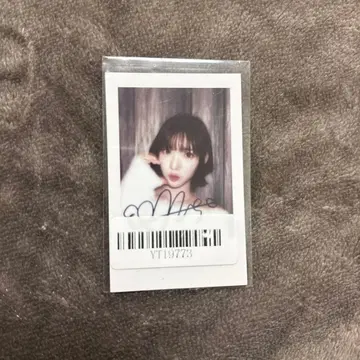 Hearts2Hearts 지우 KMS 트레이딩 카드