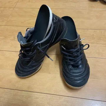 모렐리아 SALA ELITE IN 23.5cm 중고
