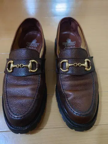Crockett & Jones 로퍼/BarneysNewYork 별주