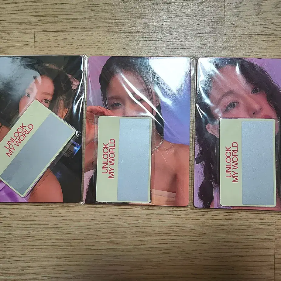 Buy FROMIS_9 Signed albums, Rare photocards on Bunjang!