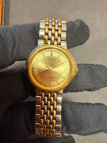 ORIENT QUARTZ 손목시계 초레어 빈티지 단종품 남성용