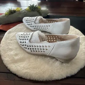 fitfit 로퍼 화이트 23cm