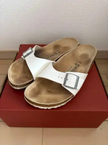 BIRKENSTOCK 샌들 화이트 사이즈44