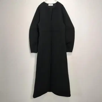 새상품급 AER V넥 슬릿넥 볼륨 슬리브 롱 원피스
