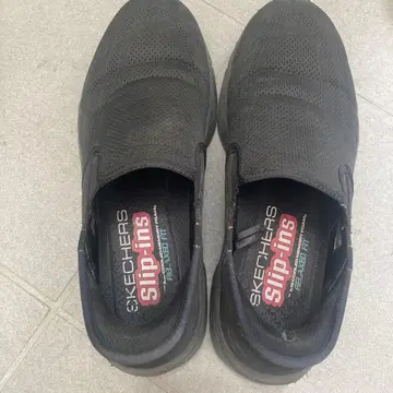 SKECHERS Slip-ins D'LUX WALKER 2.0