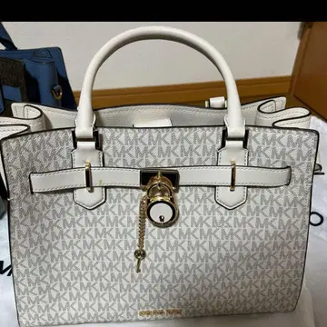 최종! Michael Kors 핸드백 화이트 MK 로고