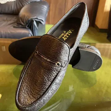 미사용 새상품 BALLY PECCARY 가죽 비즈니스 슈즈
